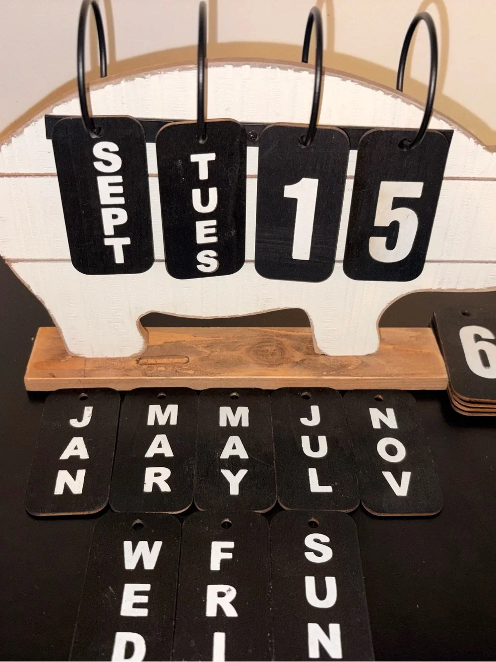 Farmhouse Pig Perpetual Calendar - White and Black